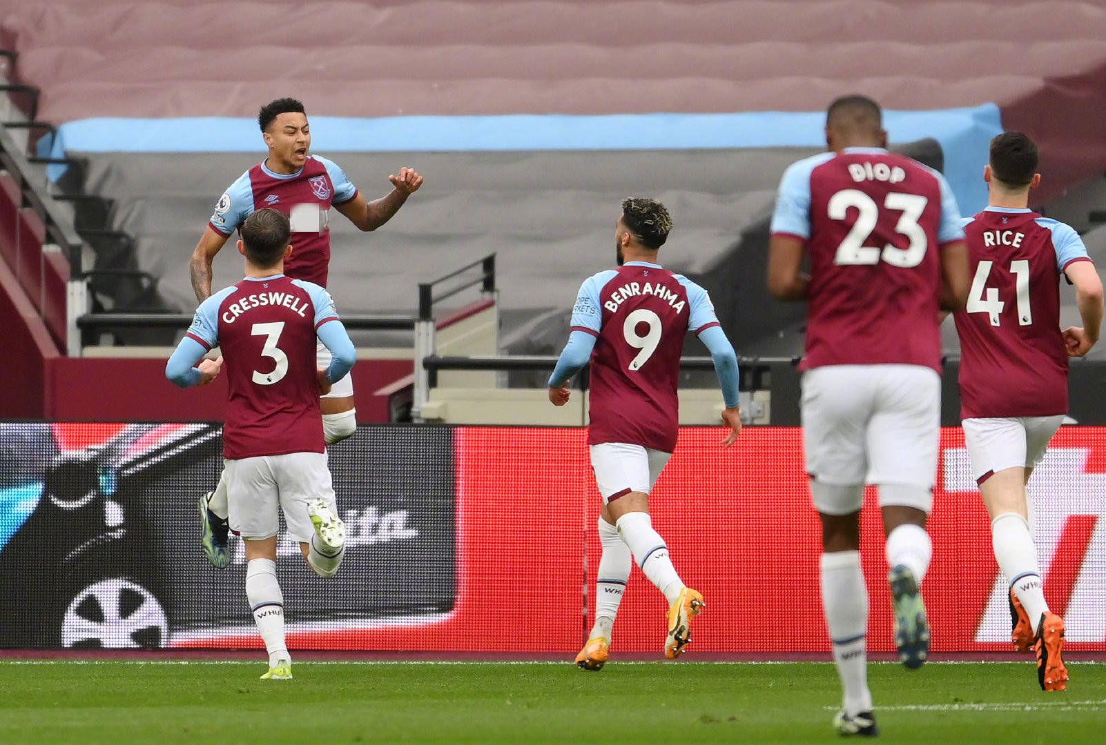 喀麦隆在比 喀麦隆在比